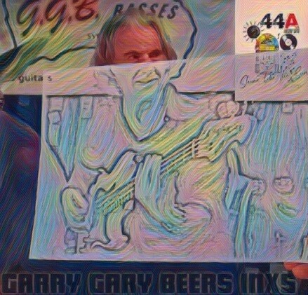 GARRY-GARY-BEERS-INXS-stimulating-performance-video-Shine-like-the-sun-Igni-Ferroque.dbea8b69c57a0de2.jpg