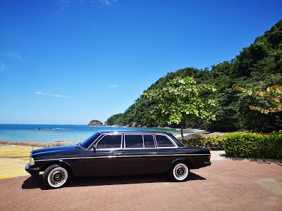 MERCEDES-300D-LIMOUSINE-AT-THE-BEACH-IN-COSTA-RICAdca468e4f67fcee2.jpg